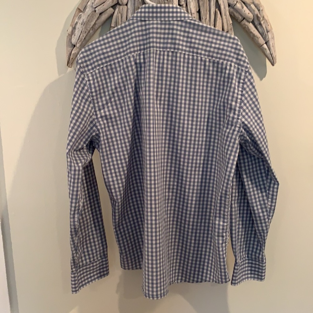 Untuckit Button-Down - image 7